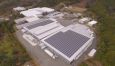 1/25　第2・第3工場屋根への太陽光パネル設置完了。2月より太陽光発電による電気の供給開始。CO2削減効果が見込まれます。
